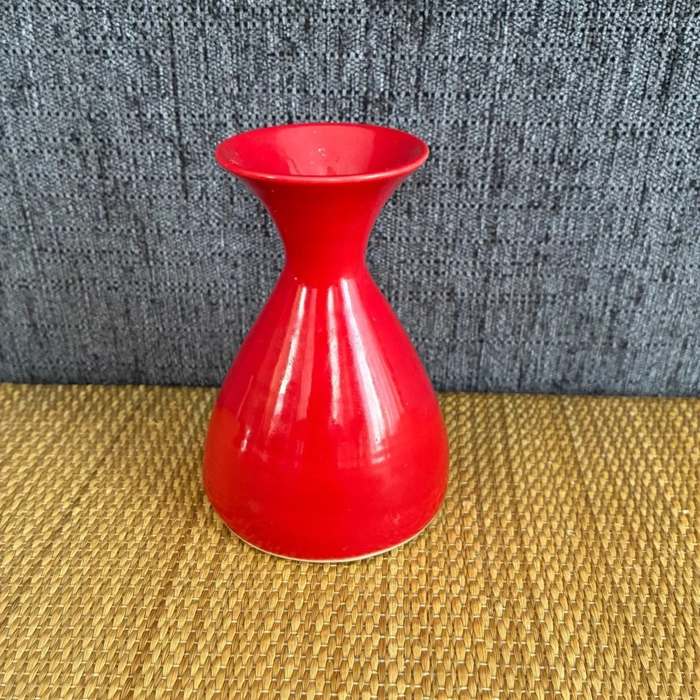 Material Good Hot Tamale Red Little Shirley Bud Vase Lauren Burman Marked